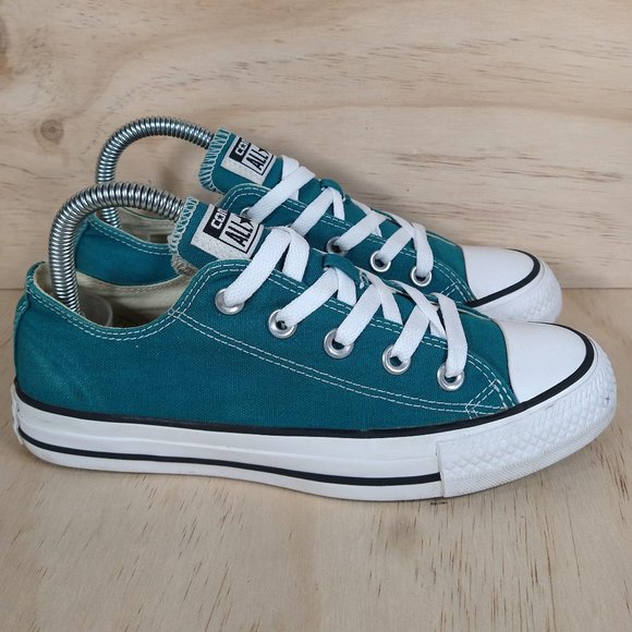 Converse Shoes - Converse All-Star Low (((Classic))) Women´s Size 6